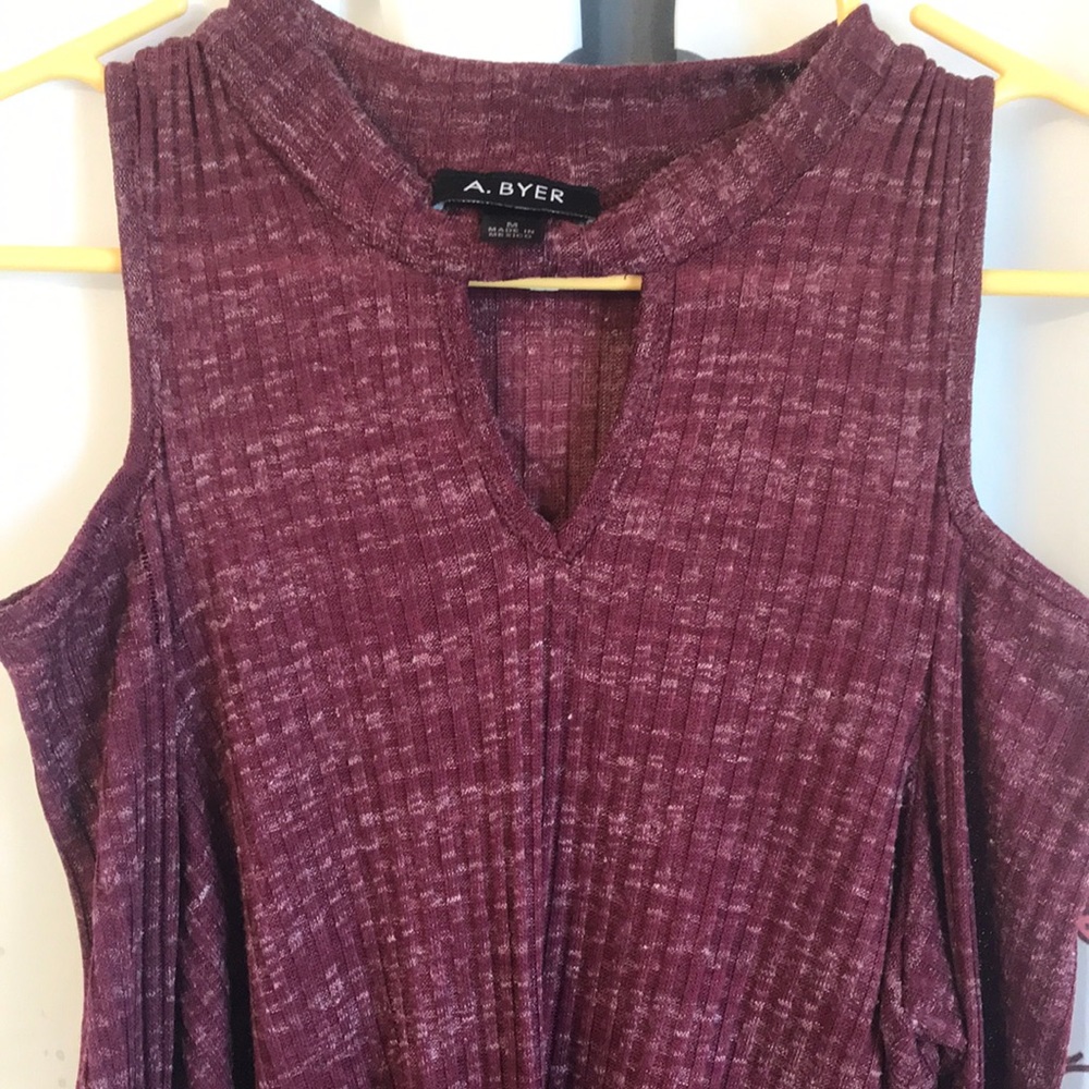 A Byer women’s cold shoulder long sleeve shirt
